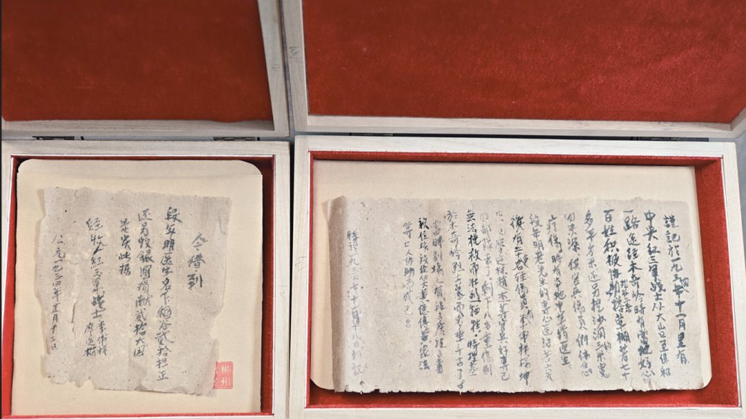 有关部门提出可以兑换借据，他谢绝了……